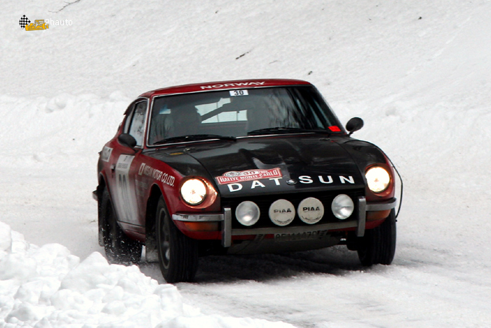 L'quipage norvgien Svein Lund et Tore Fredriksen sur une Datsun 240Z, vainqueurs en 2009.